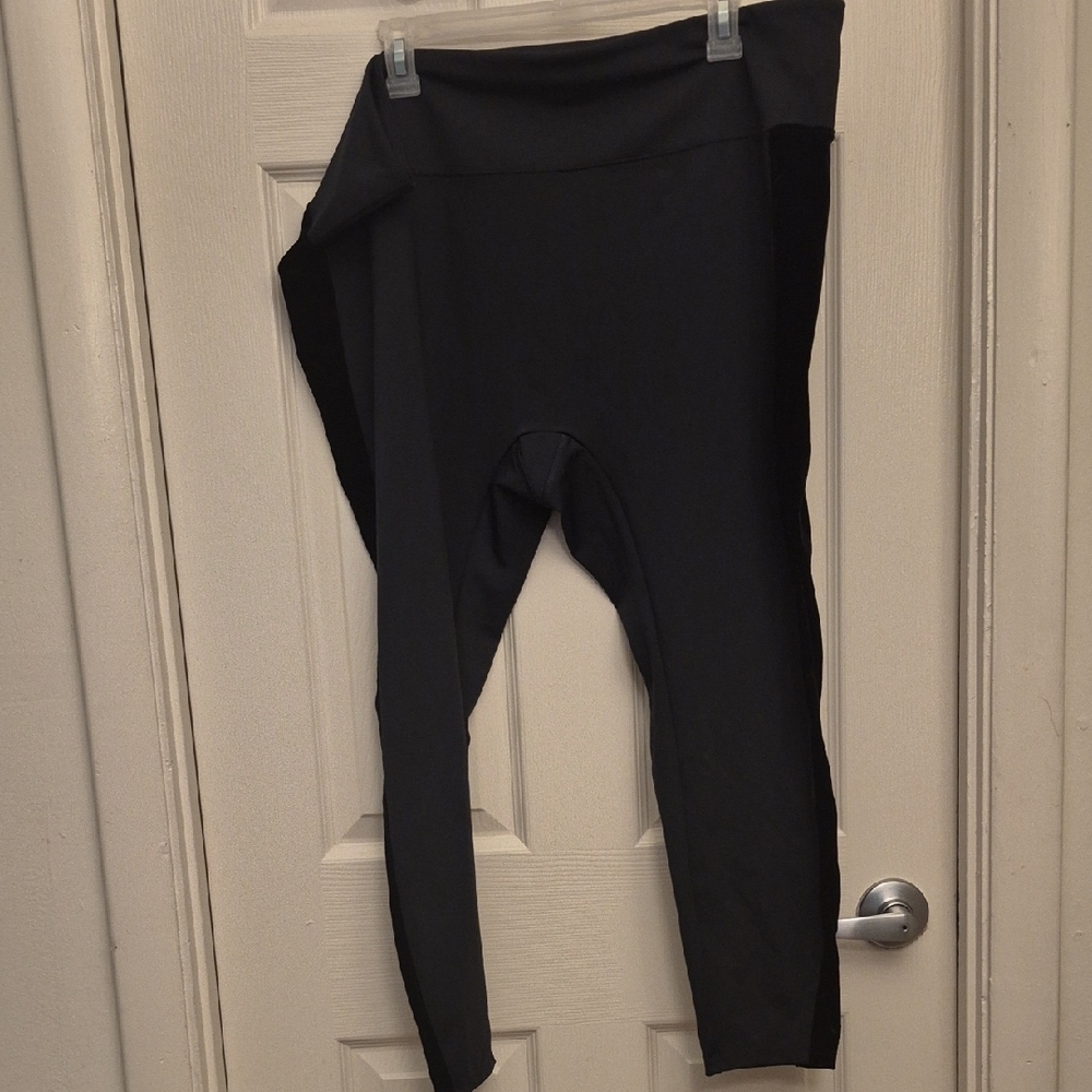 Black High-Waisted Leggings